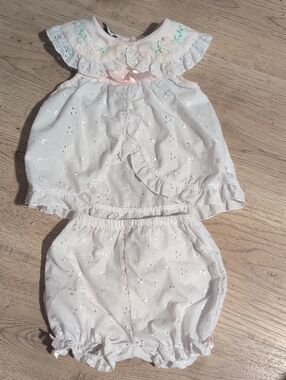 Infant Eyelet Bloomers Set - Light Pink
